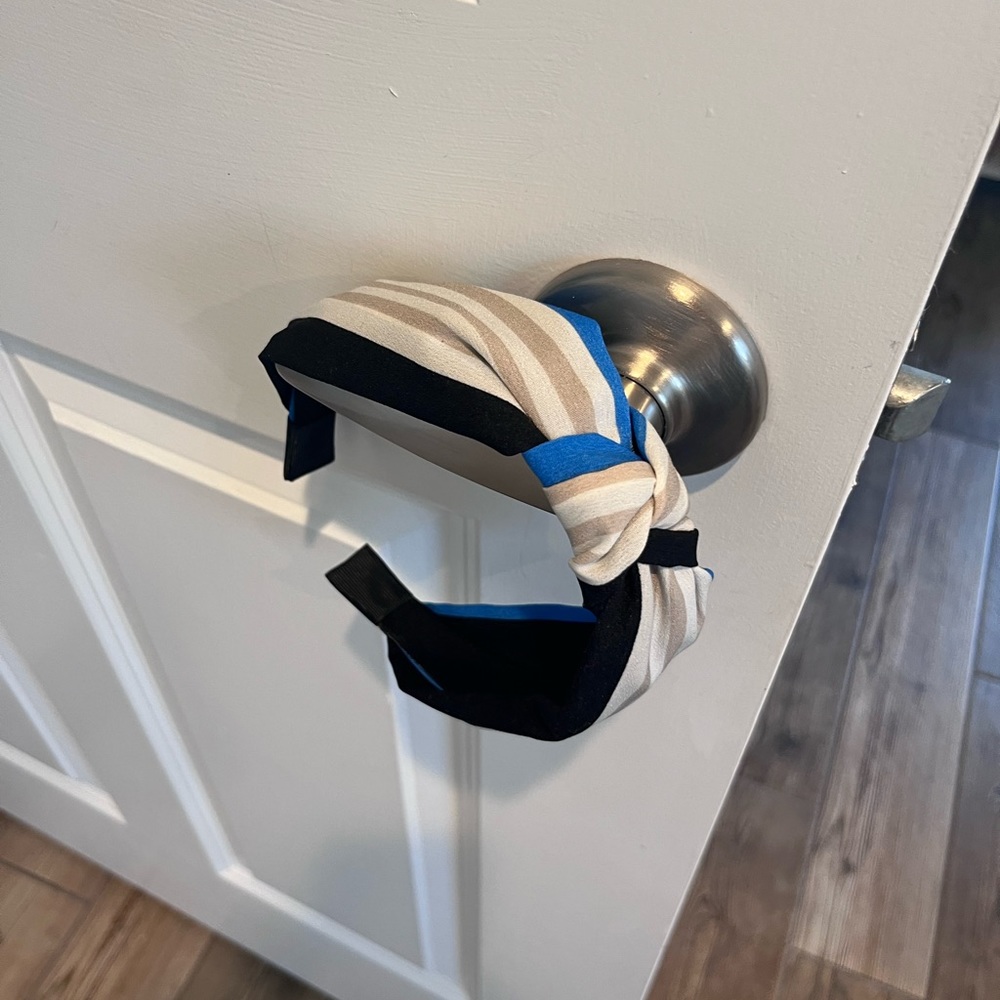 NWOT Top Knot Cloth Headband; handmade